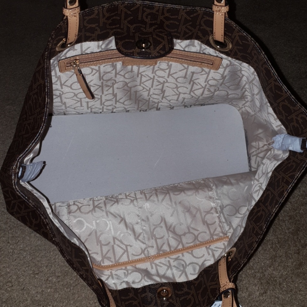 Calvin Klein bag - Picture 5 of 7